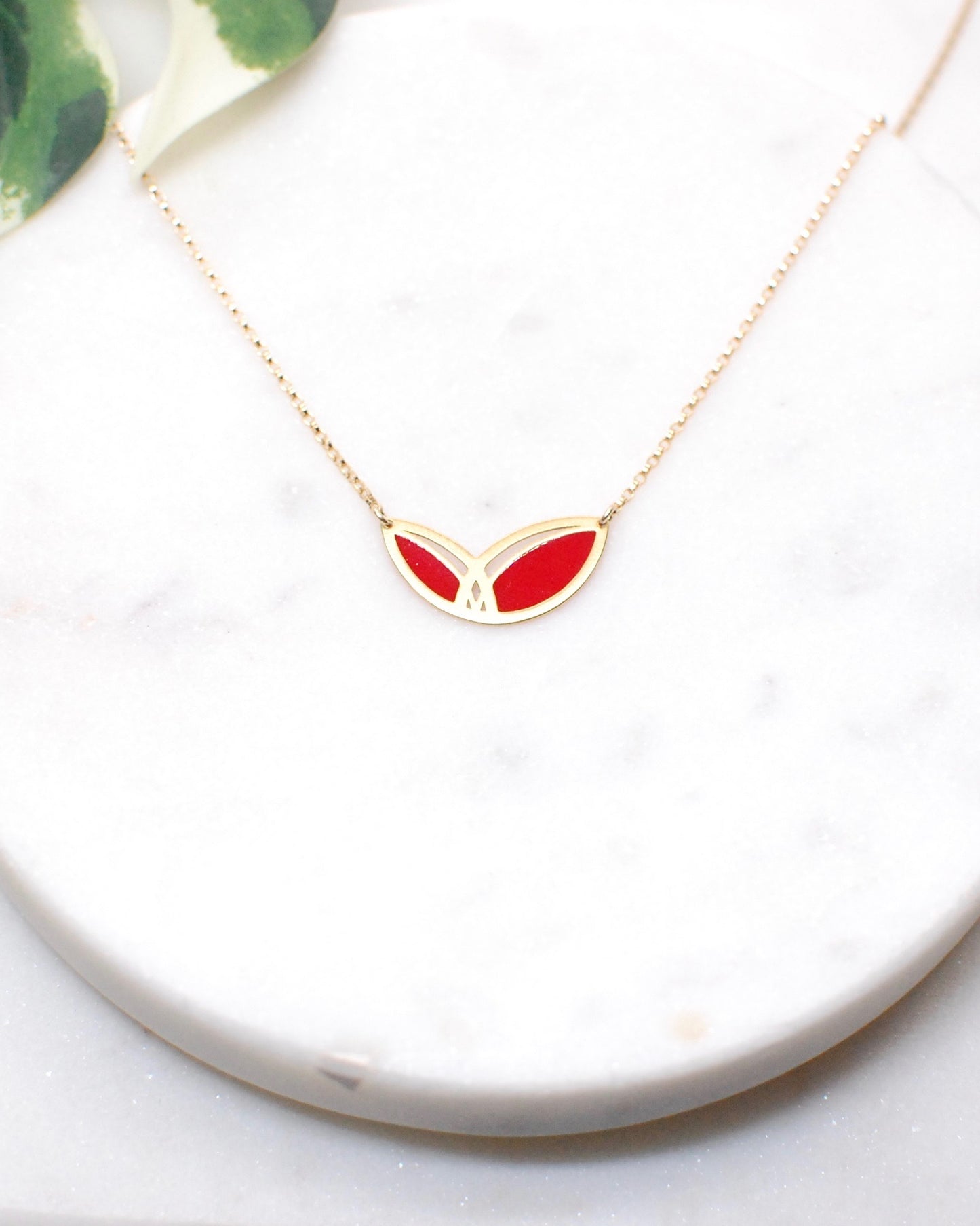 Scoop Necklace-Red