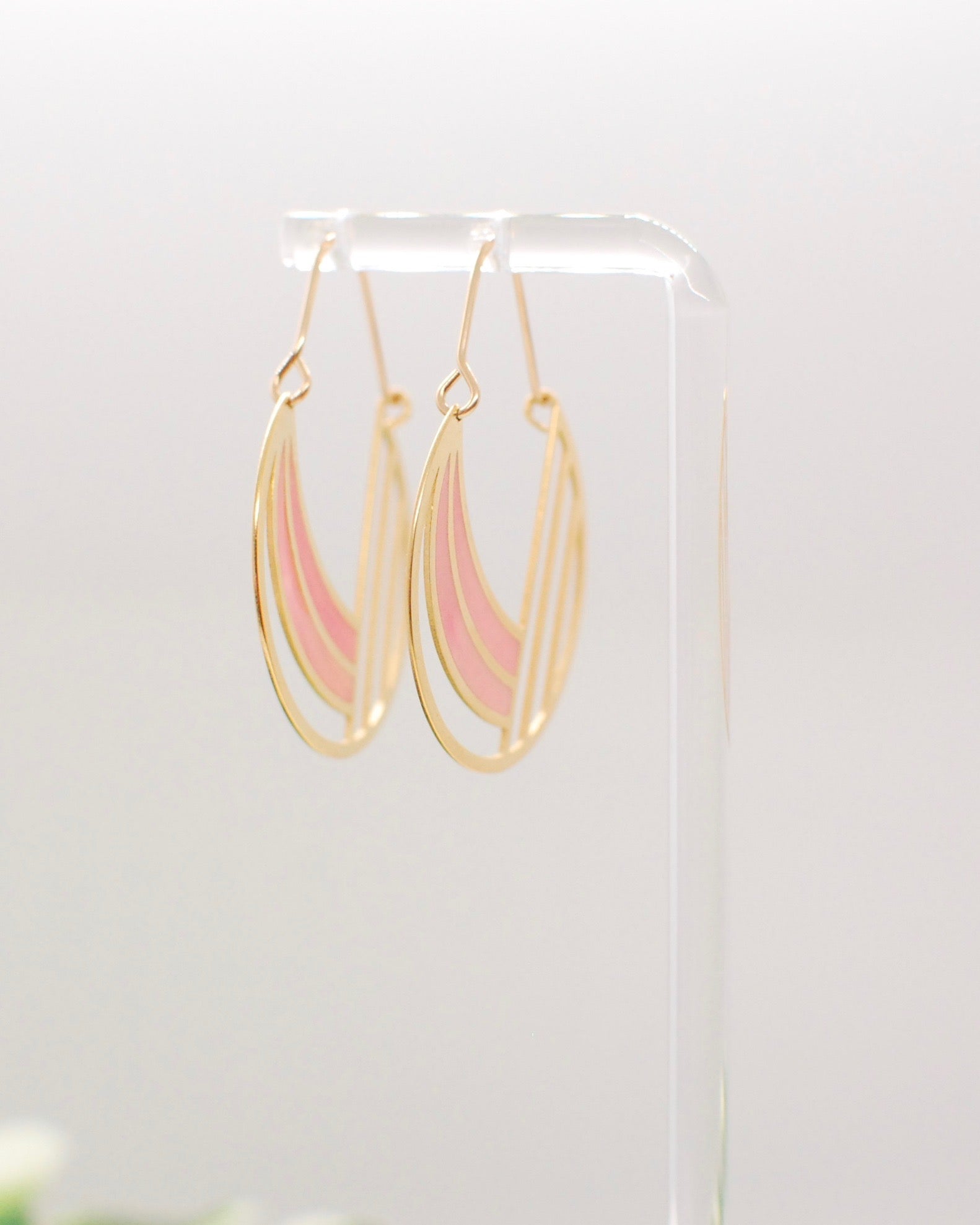 Asymmetric Circle Hoop Earrings- Pink – Aqua Cherry