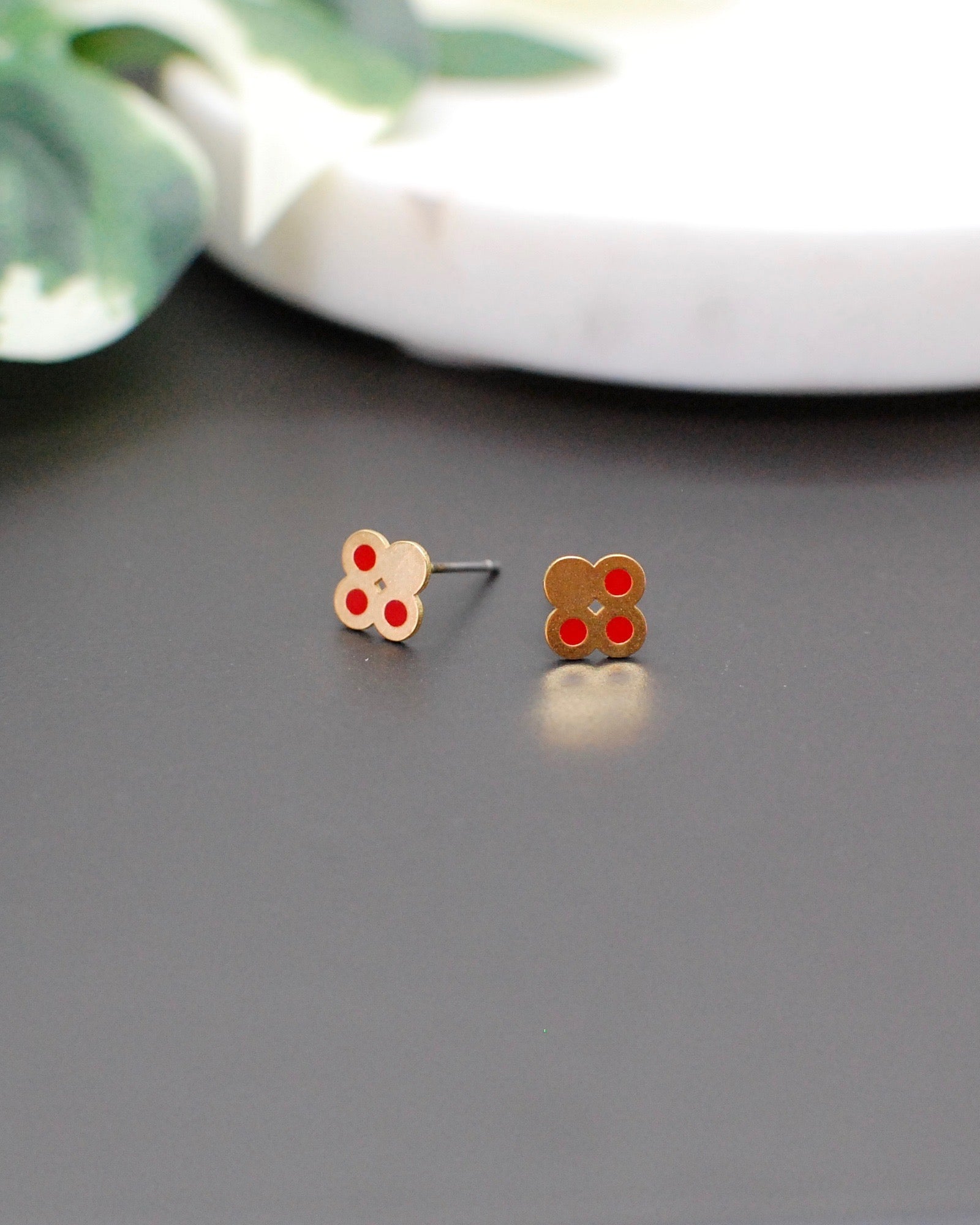 babylclub 24SS Gold studs top トップス 14k Yellow Gold Bujukan Stud Earrings. SKU: EG13742Y4JBT
