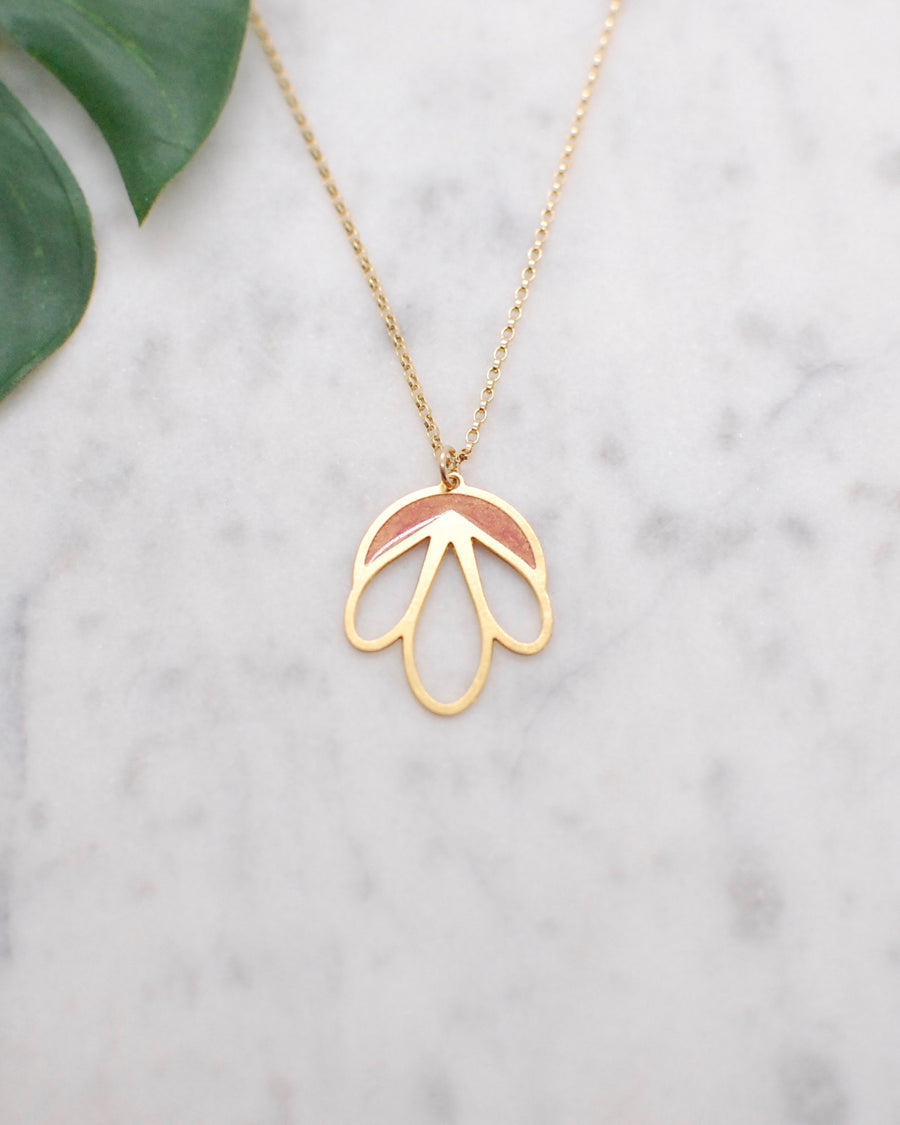 Scallop Necklace